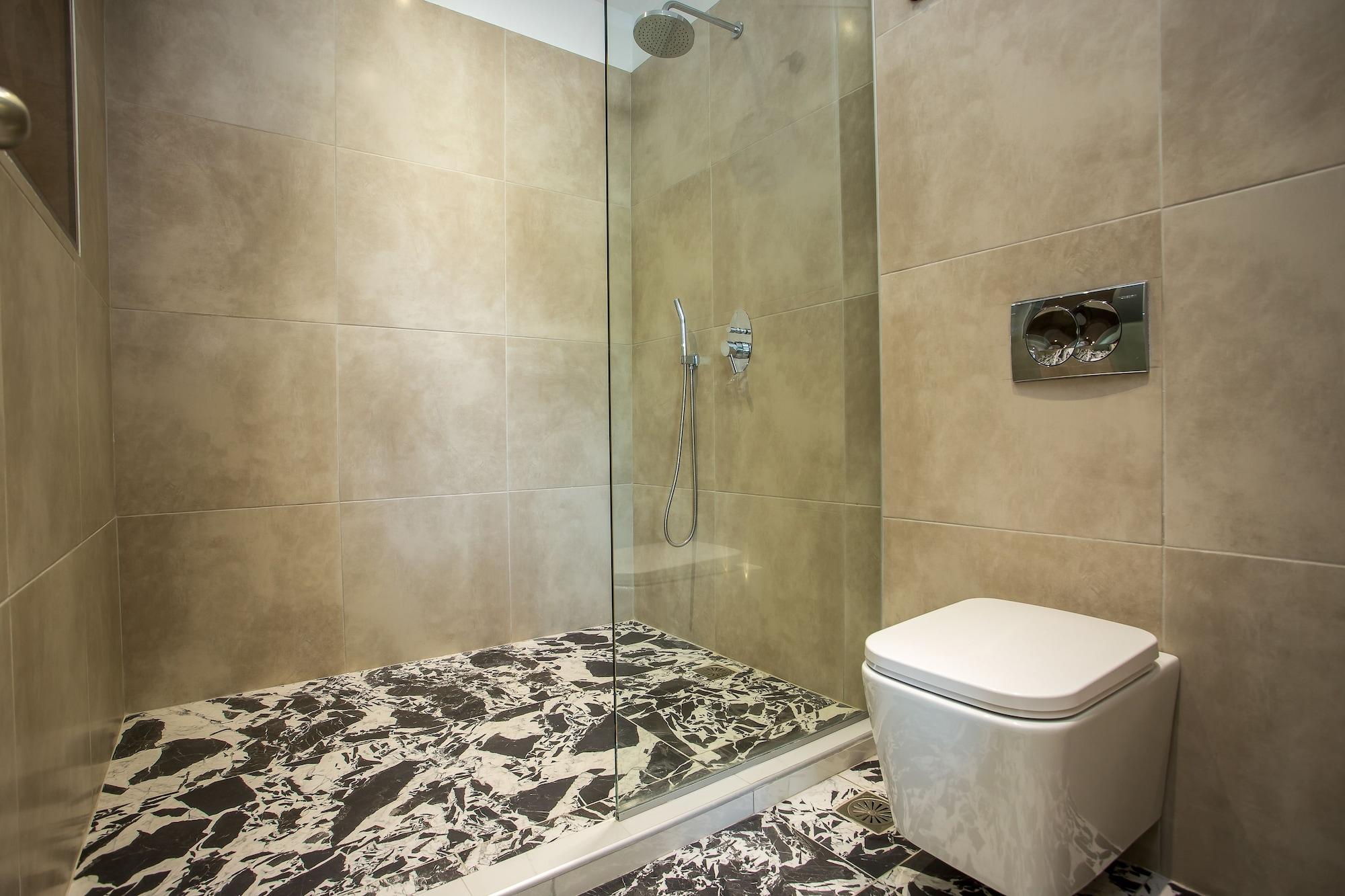 Madison Boutique, Hotel 2*