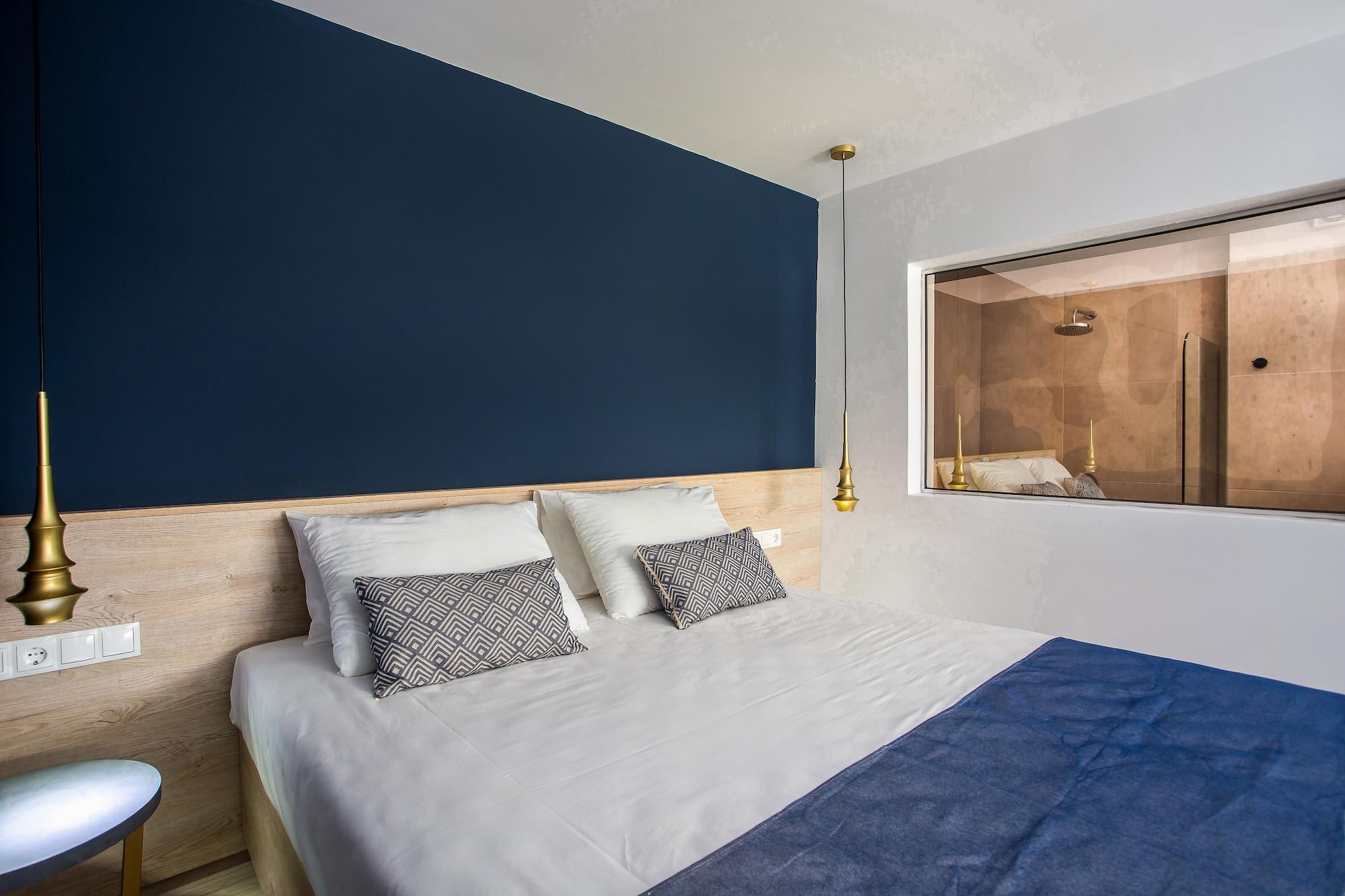 Madison Boutique, 2*